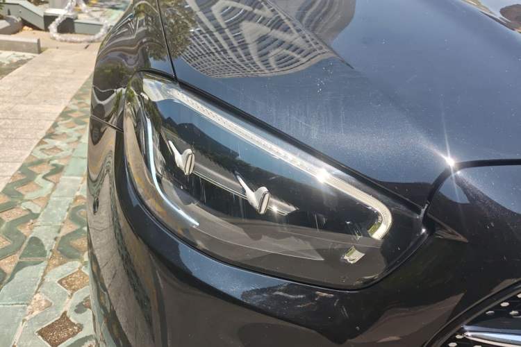 Used Mercedes-Benz E-Class 2021 Updated E 260 Fashion Sport Edition Right Front Headlight