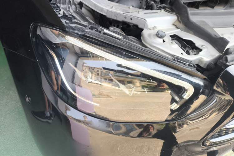 Used Mercedes-Benz E-Class 2021 E 300 L Sporty and Stylish Model Right Front Headlight