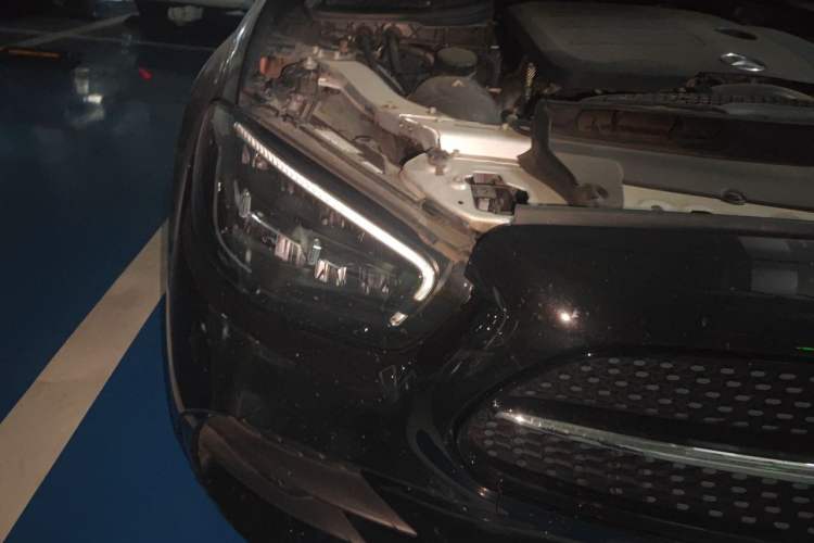Used Mercedes-Benz E-Class 2021 Restyled E 300 L Luxury Edition Right Front Headlight