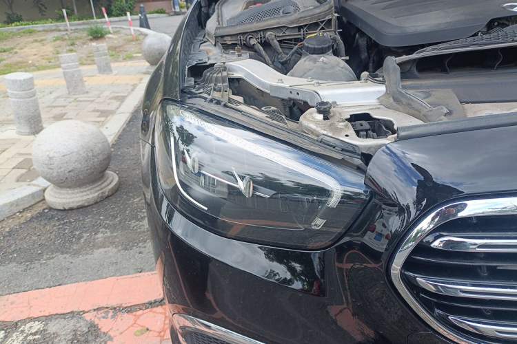 Used Mercedes-Benz E-Class 2021 E 300 L Stylish Model Right Front Headlight