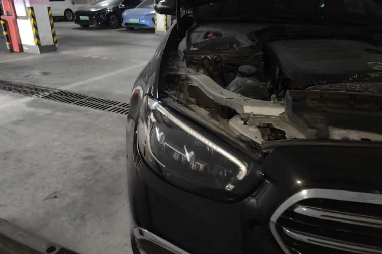 Used Mercedes-Benz E-Class 2021 Restyled E 300 L Sporty and Stylish Edition Right Front Headlight