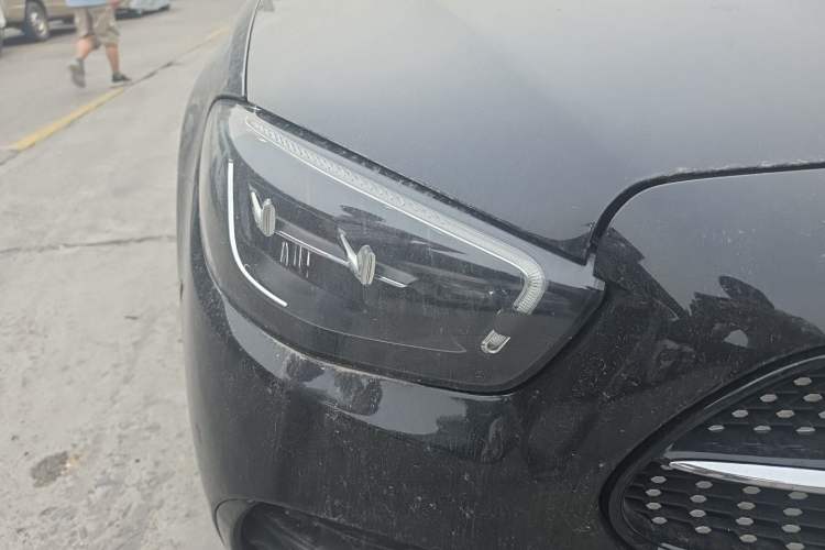 Used Mercedes-Benz E-Class 2021 Restyled E 300 L Sport Luxury Edition Right Front Headlight