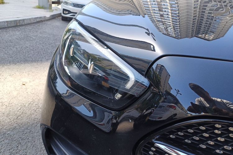 Used Mercedes-Benz E-Class 2021 E 260 Stylish Sports Edition Right Front Headlight