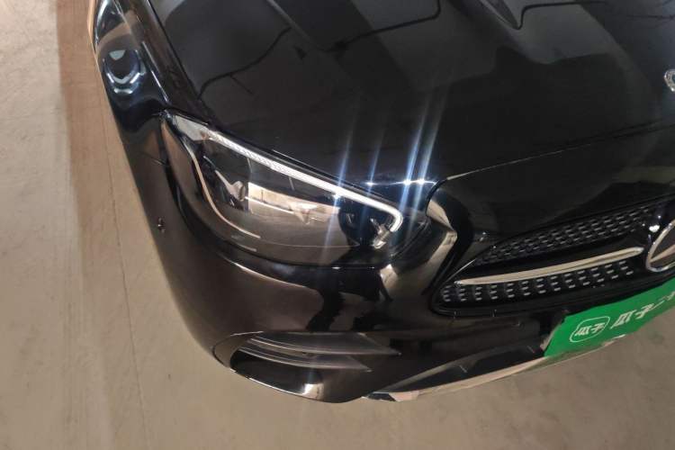 Used Mercedes-Benz E-Class 2021 E 300 L Sporty and Stylish Model Right Front Headlight