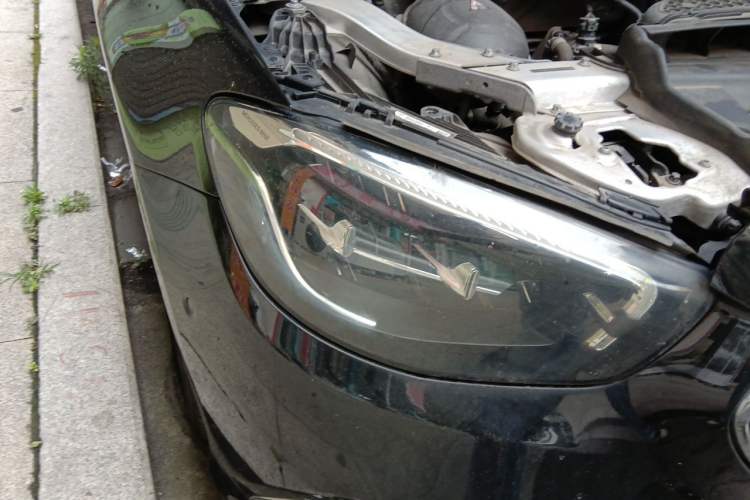 Used Mercedes-Benz E-Class 2021 E 300 L Stylish Model Right Front Headlight
