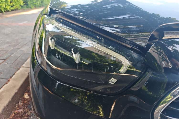 Used Mercedes-Benz E-Class 2021 E 300 L Luxury Model Right Front Headlight