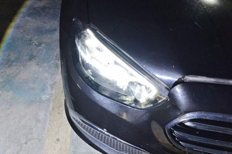 Used Mercedes-Benz E-Class 2021 Facelift E 300 L Stylish Edition Right Front Headlight