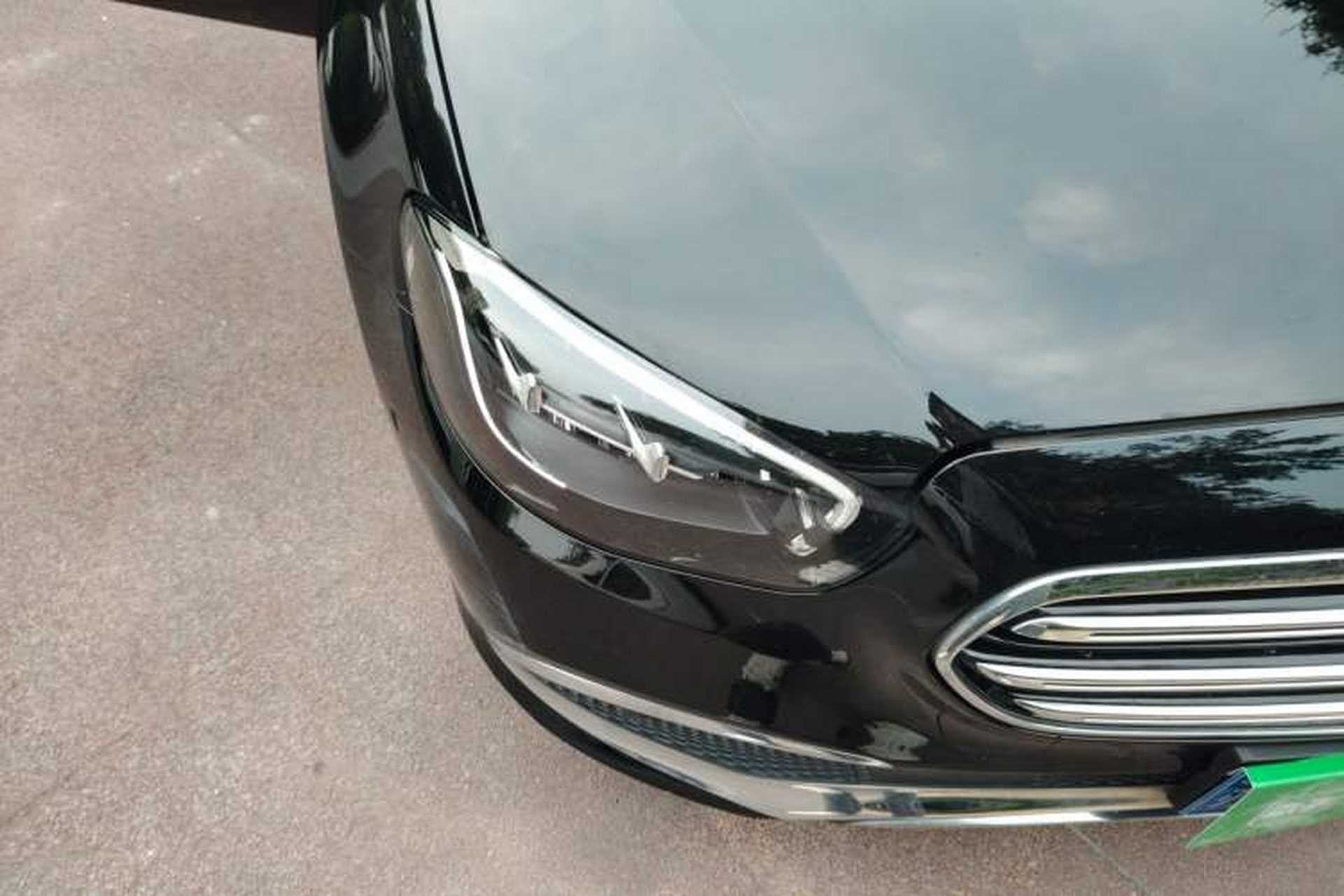 Used Mercedes-Benz E-Class 2021 E 300 L Stylish Model Right Front Headlight