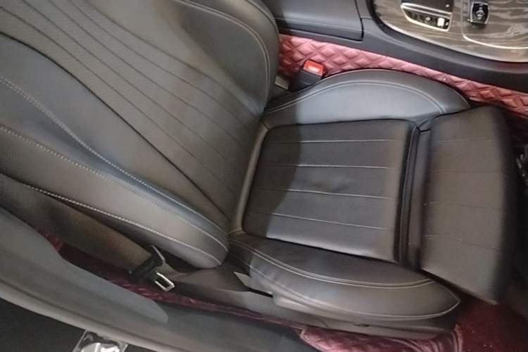Used Mercedes-Benz E-Class 2021 E 260 L Right Front Seat