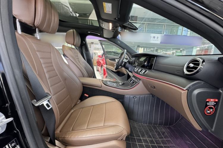 Used Mercedes-Benz E-Class 2021 Restyled E 300 L Sporty and Stylish Edition Right Front Seat