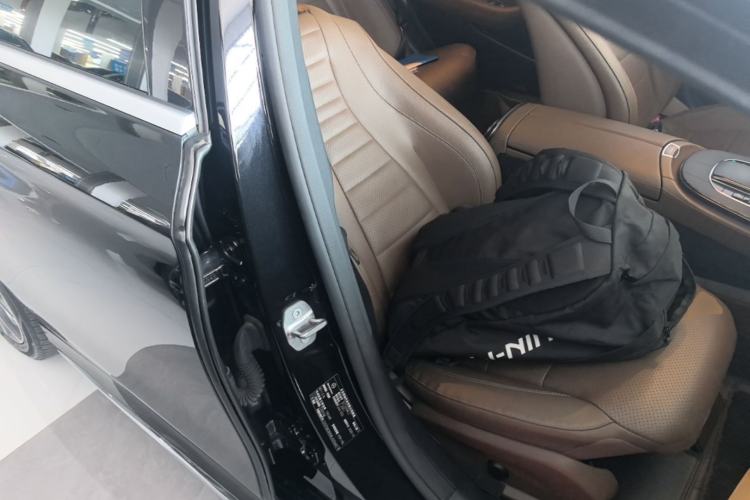 Used Mercedes-Benz E-Class 2021 E 300 L Sporty and Stylish Model Right Front Seat