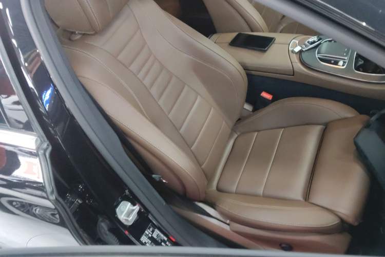 Used Mercedes-Benz E-Class 2021 Facelift E 260 L Sport Edition Right Front Seat