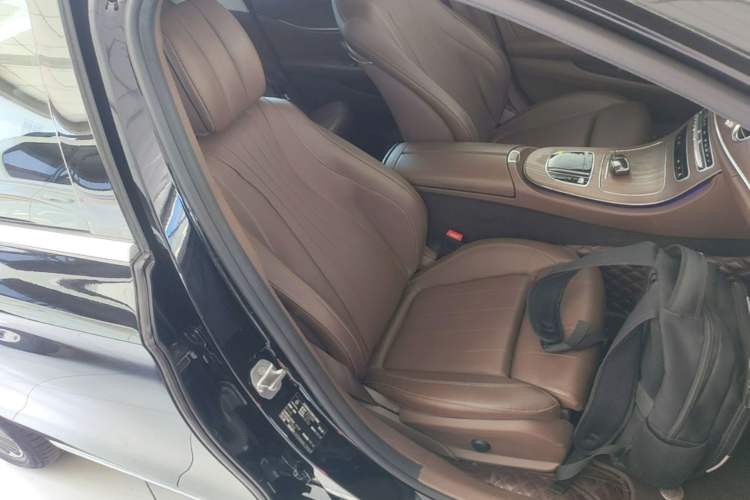 Used Mercedes-Benz E-Class 2021 Facelift E 260 L Right Front Seat