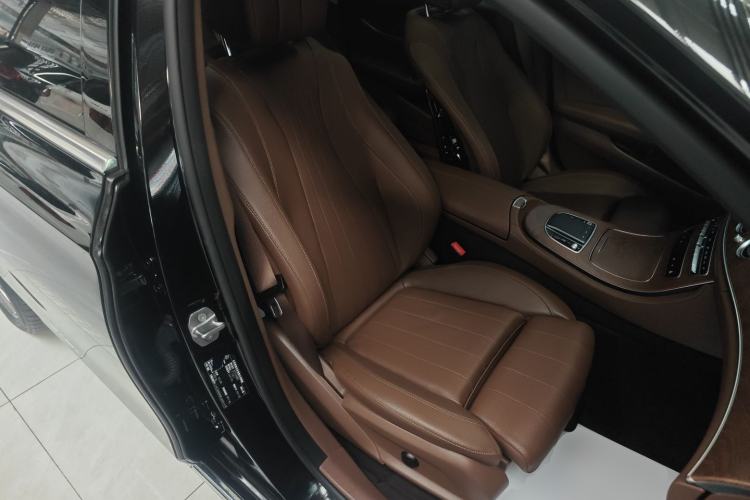 Used Mercedes-Benz E-Class 2021 Facelift E 260 L Right Front Seat