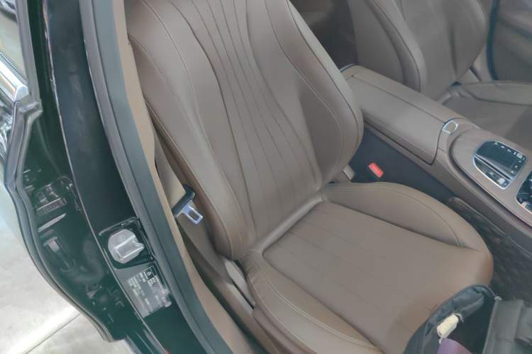 Used Mercedes-Benz E-Class 2021 E 300 L Stylish Model Right Front Seat