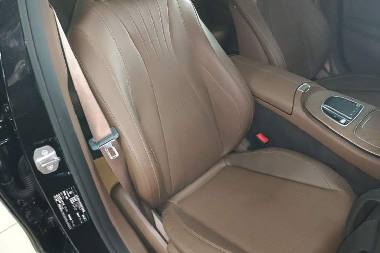Used Mercedes-Benz E-Class 2021 Facelift E 300 L Stylish Edition Right Front Seat