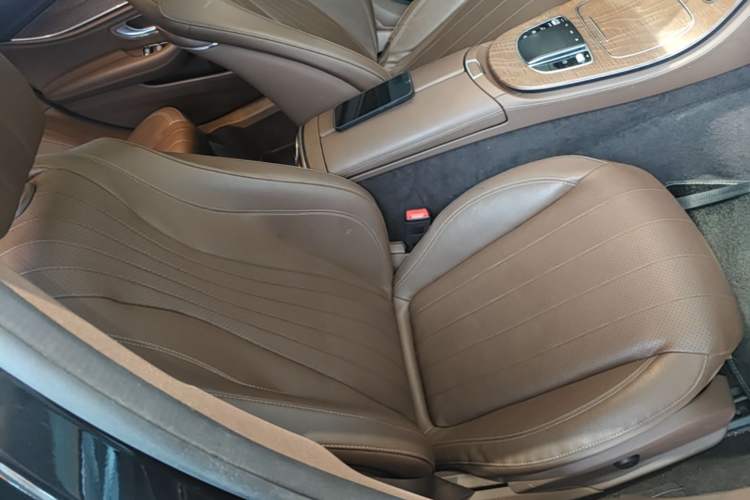 Used Mercedes-Benz E-Class 2021 Facelift E 300 L Stylish Edition Right Front Seat