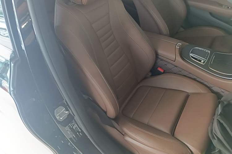 Used Mercedes-Benz E-Class 2021 Facelift E 260 L Sport Edition Right Front Seat