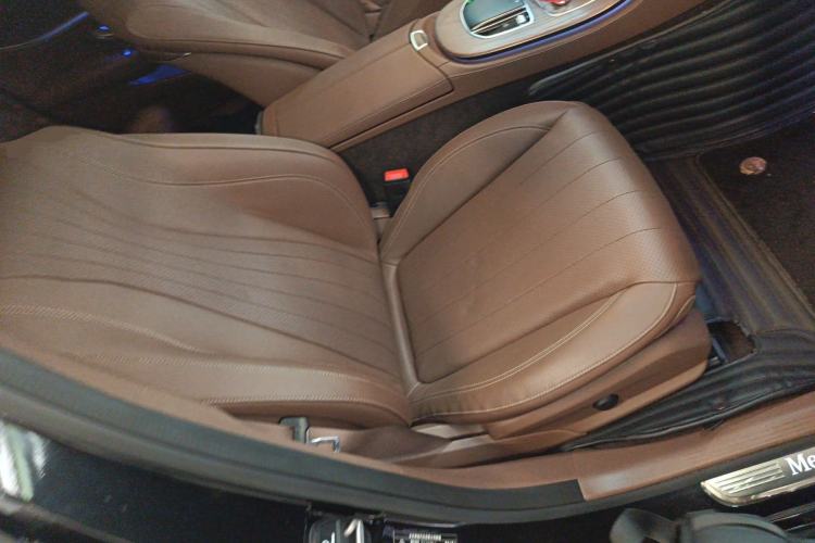 Used Mercedes-Benz E-Class 2021 E 300 L Stylish Model Right Front Seat