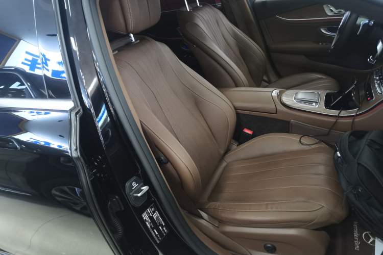 Used Mercedes-Benz E-Class 2021 Facelifted E 300 L Prestige Edition Right Front Seat