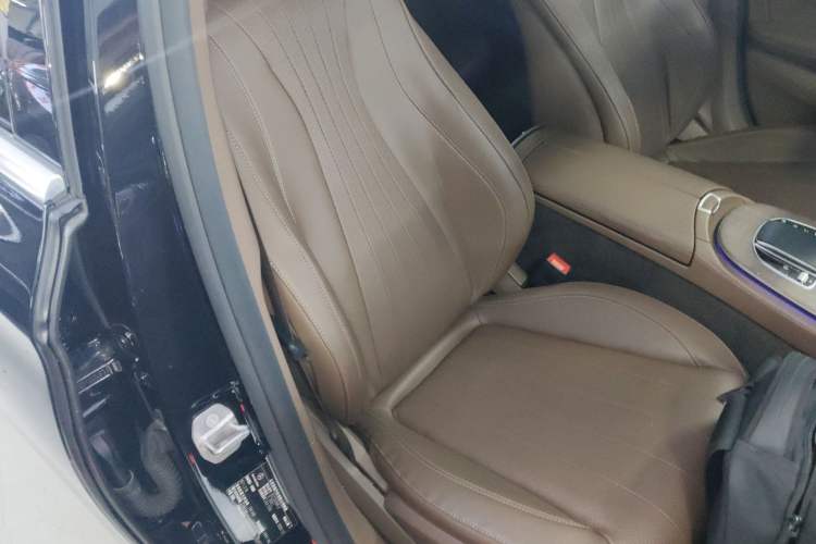 Used Mercedes-Benz E-Class 2021 E 300 L Stylish Model Right Front Seat