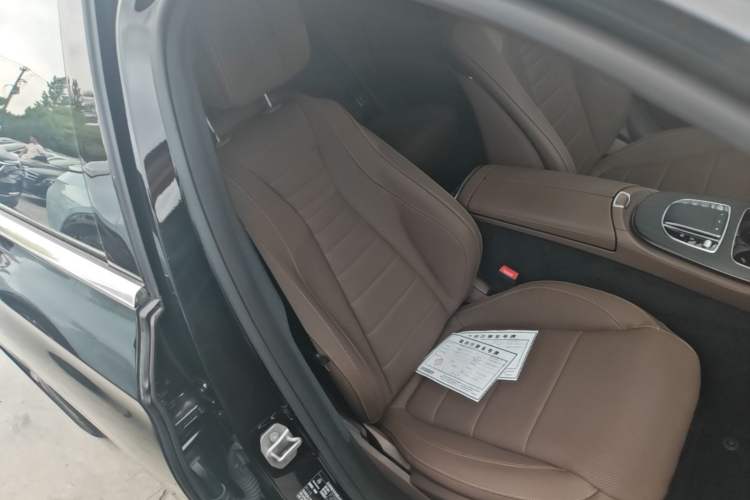 Used Mercedes-Benz E-Class 2021 Restyled E 300 L Sport Luxury Edition Right Front Seat