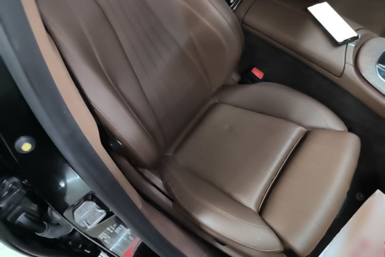 Used Mercedes-Benz E-Class 2021 Facelift E 260 L Right Front Seat