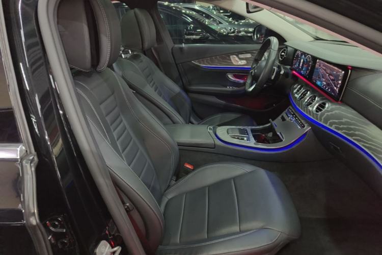 Used Mercedes-Benz E-Class 2021 E 300 L Sport Luxury Edition Right Front Seat