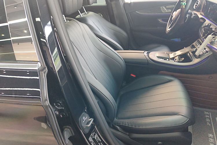 Used Mercedes-Benz E-Class 2021 Facelift E 300 L Stylish Edition Right Front Seat