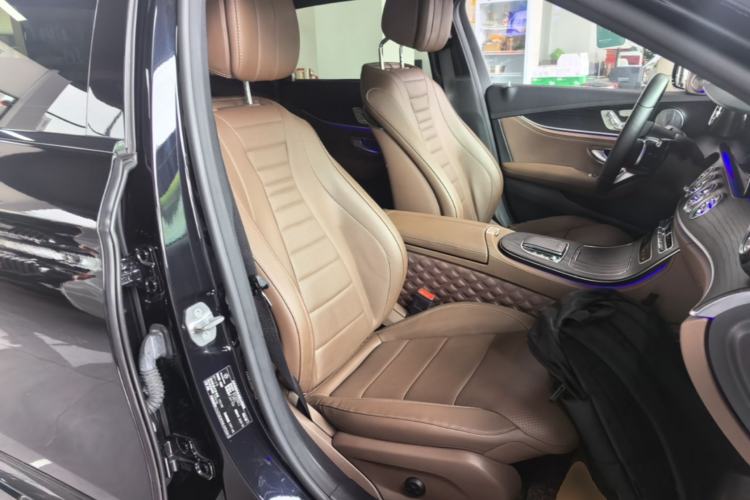 Used Mercedes-Benz E-Class 2021 E 300 L Sport Luxury Edition Right Front Seat
