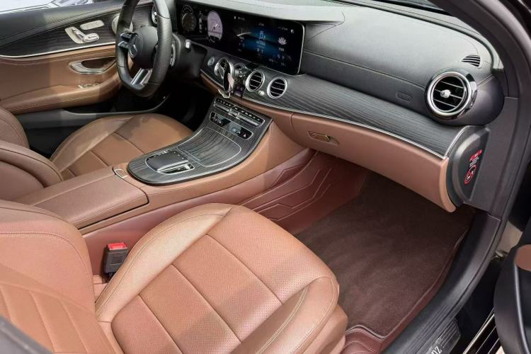 Used Mercedes-Benz E-Class 2021 Restyled E 300 L Sporty and Stylish Edition Right Front Seat