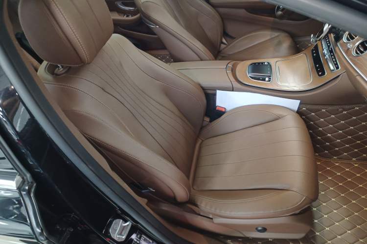 Used Mercedes-Benz E-Class 2021 E 300 L Stylish Model Right Front Seat