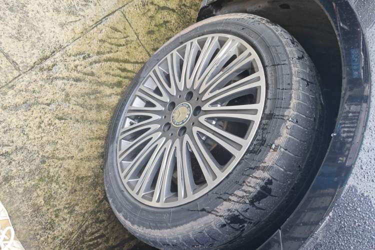 Used Mercedes-Benz E-Class 2021 Facelift E 260 L Right Front Wheel Hub