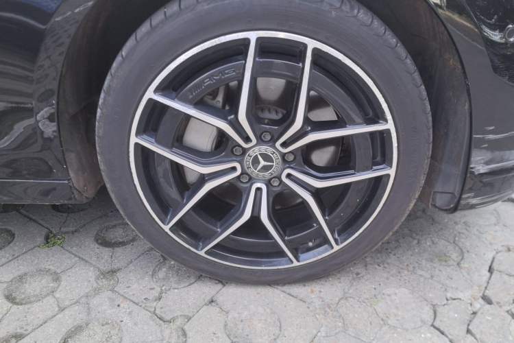 Used Mercedes-Benz E-Class 2021 Restyled E 300 Sport Edition Right Front Wheel Hub