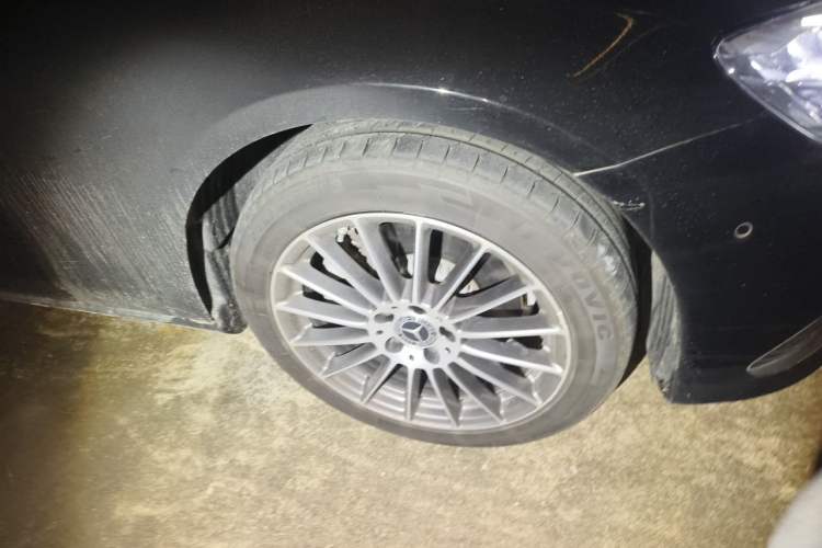 Used Mercedes-Benz E-Class 2021 Facelift E 260 L Right Front Wheel Hub