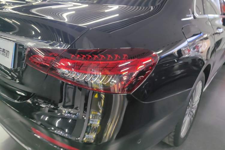 Used Mercedes-Benz E-Class 2021 E 300 L Stylish Model Right Rear Taillight