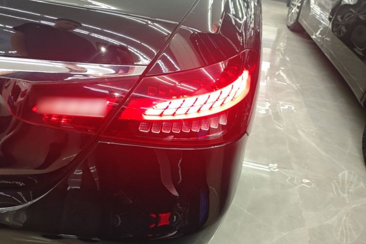 Used Mercedes-Benz E-Class 2021 E 300 L Sport Premium Edition Right Rear Taillight