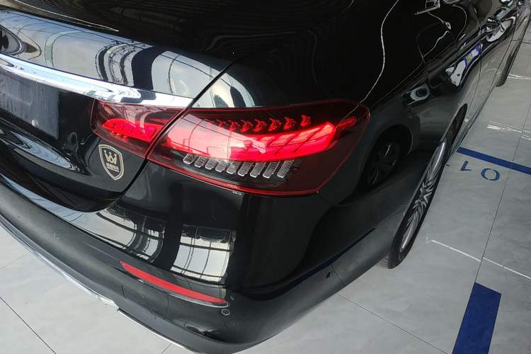 Used Mercedes-Benz E-Class 2021 E 260 L Sport Edition Right Rear Taillight