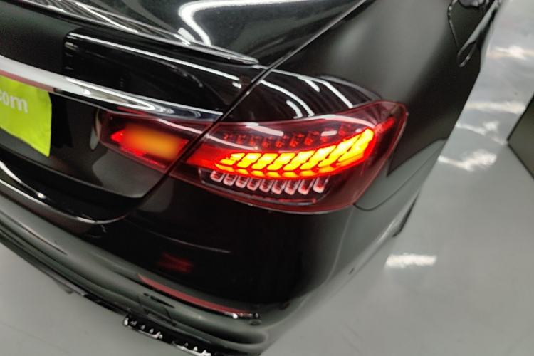 Used Mercedes-Benz E-Class 2021 E 260 Luxury Sports Edition Right Rear Taillight