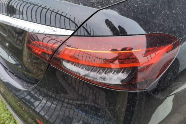 Used Mercedes-Benz E-Class 2021 E 300 L Sport Luxury Edition Right Rear Taillight