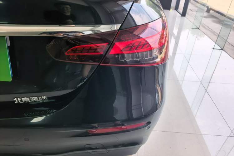 Used Mercedes-Benz E-Class 2021 E 300 L Sporty and Stylish Model Right Rear Taillight