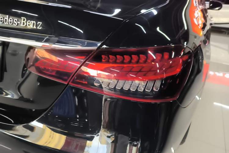 Used Mercedes-Benz E-Class 2021 Facelift E 260 L Right Rear Taillight