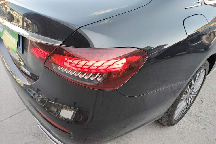 Used Mercedes-Benz E-Class 2021 E 300 L Stylish Model Right Rear Taillight