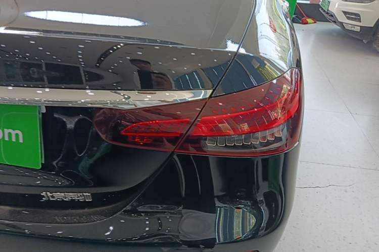 Used Mercedes-Benz E-Class 2021 E 300 L Sporty and Stylish Model Right Rear Taillight