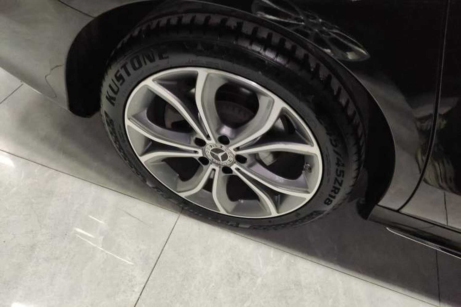 Used Mercedes-Benz E-Class 2021 E 300 L Sport Luxury Edition Right Rear Wheel Hub