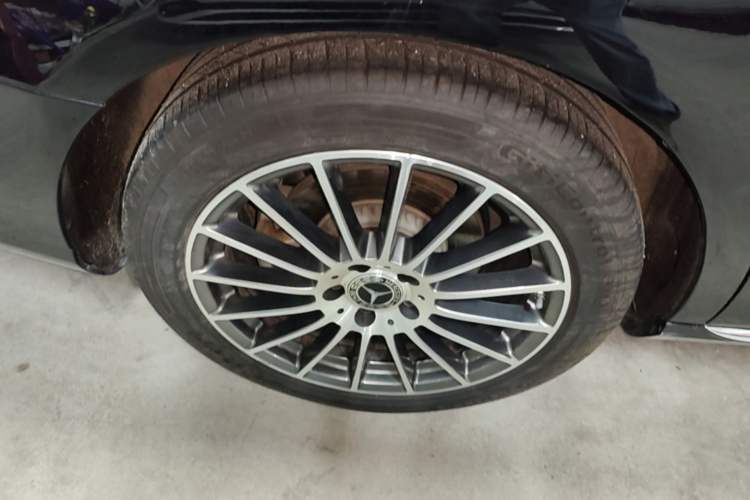 Used Mercedes-Benz E-Class 2021 Facelift E 260 L Right Rear Wheel Hub