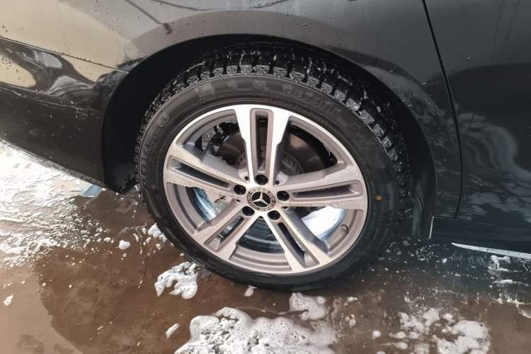 Used Mercedes-Benz E-Class 2021 Facelift E 260 L Sport Edition Right Rear Wheel Hub