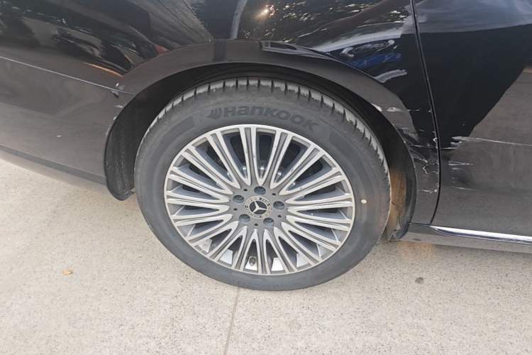 Used Mercedes-Benz E-Class 2021 Facelift E 300 L Stylish Edition Right Rear Wheel Hub