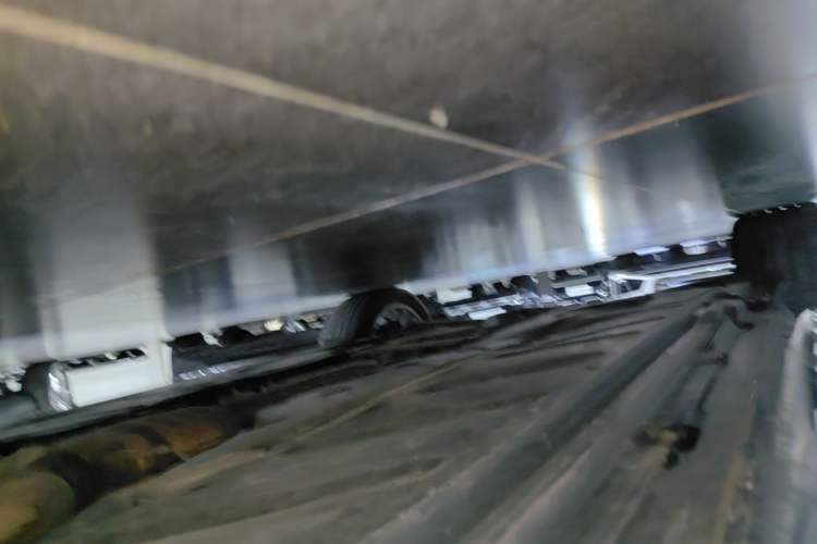 Used Mercedes-Benz E-Class 2021 E 300 L Stylish Model Right Side Sill
