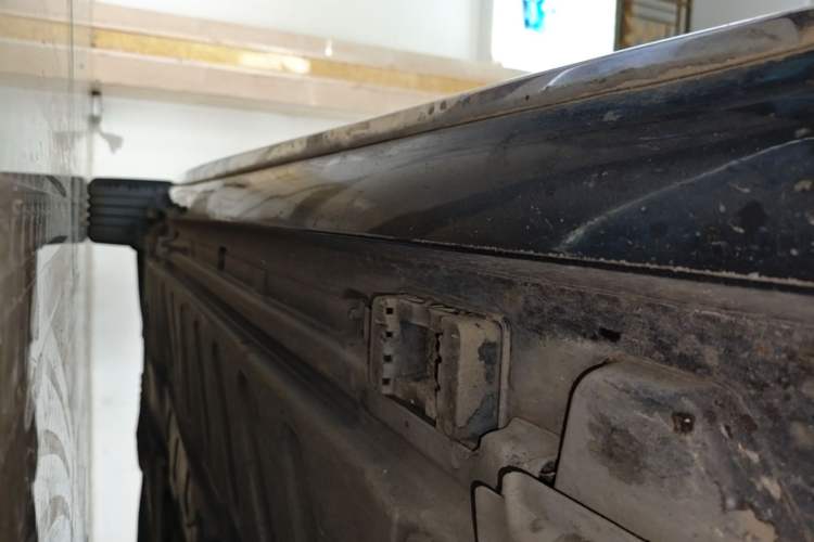 Used Mercedes-Benz E-Class 2021 E 300 L Sporty and Stylish Model Right Side Sill
